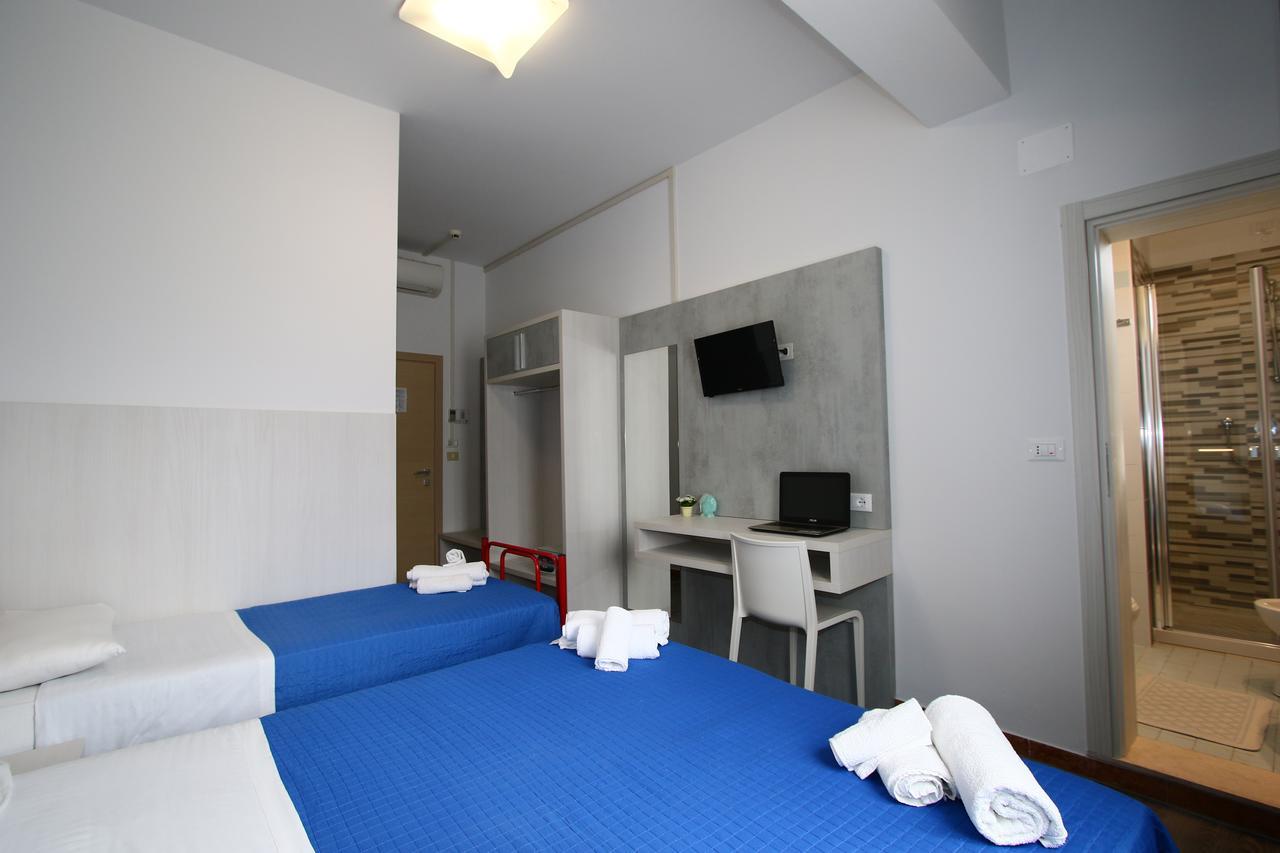 Hotel Kim ريميني المظهر الخارجي الصورة