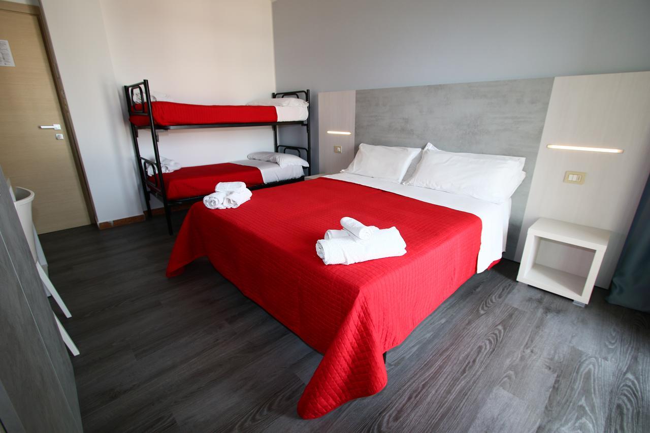 Hotel Kim ريميني المظهر الخارجي الصورة