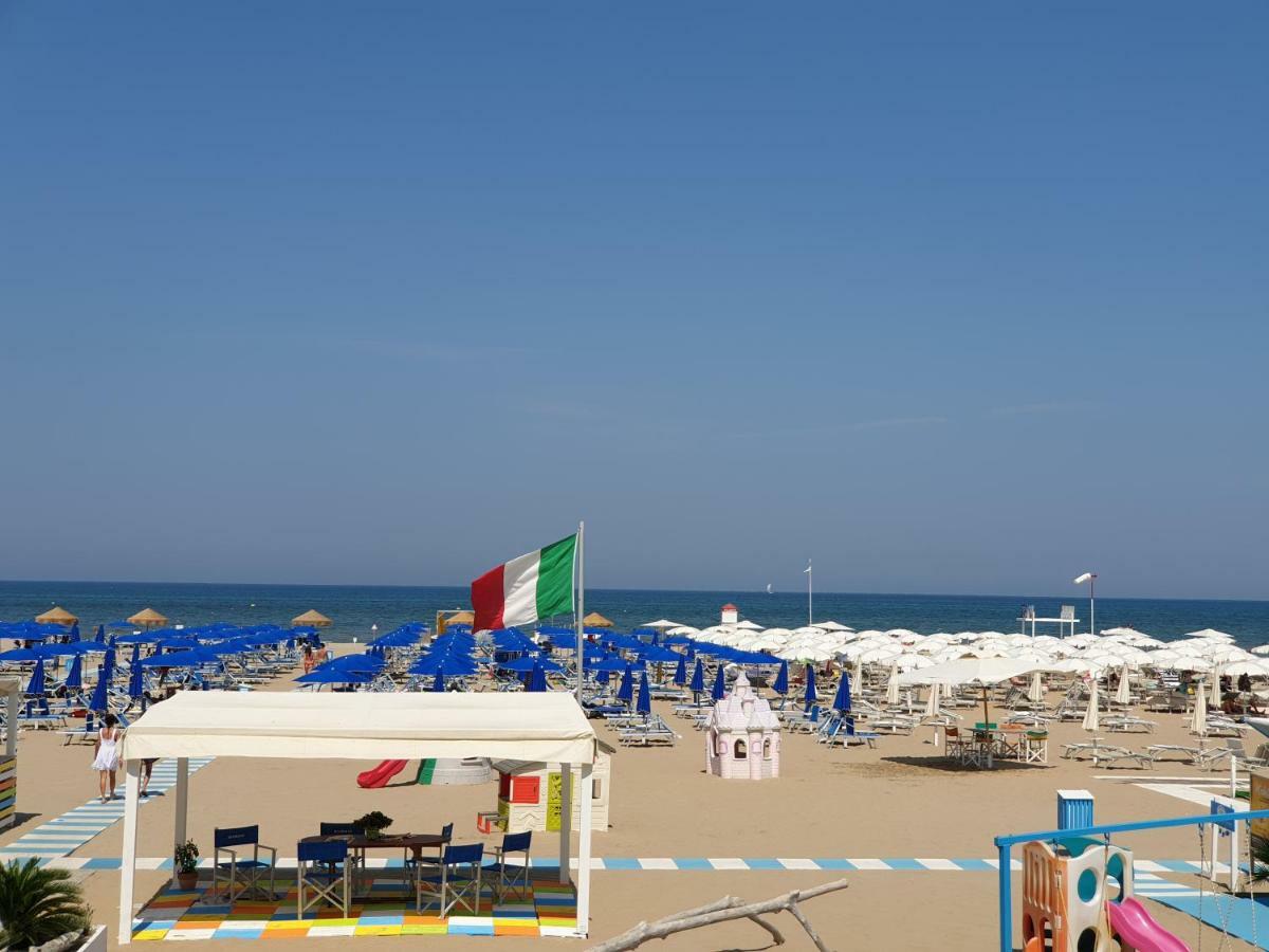 Hotel Kim ريميني المظهر الخارجي الصورة